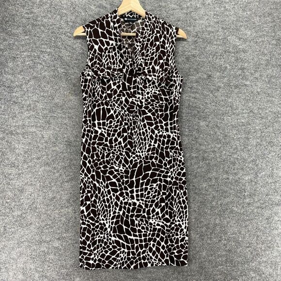 Valerie Bertinelli Dresses & Skirts - Valerie Bertinelli Dress Women 6 Black Geometric Shift Midi V-Neck 1/2 Button